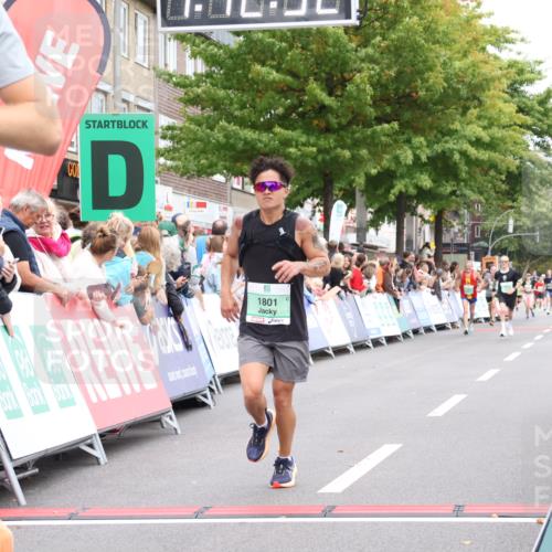 21.09.2025 - PSD Bank Halbmarathon Strokosch-Dieckow http://msf.ph/oto/8941444 21.09.2025 11:42:15 Ziel 1484, 1518, 1801, 2045, 2425 meine-sportfotos.de