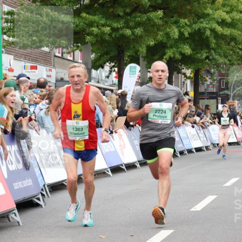 21.09.2025 - PSD Bank Halbmarathon Strokosch-Dieckow http://msf.ph/oto/8941459 21.09.2025 11:42:23 Ziel 1363, 1801, 2224, 2278 meine-sportfotos.de