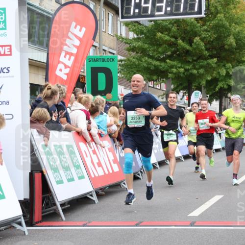21.09.2025 - PSD Bank Halbmarathon Strokosch-Dieckow http://msf.ph/oto/8941494 21.09.2025 11:42:34 Ziel 1058, 1899, 1995, 2220, 2253, 2281, 2380, 3928, 3930, 4048 meine-sportfotos.de