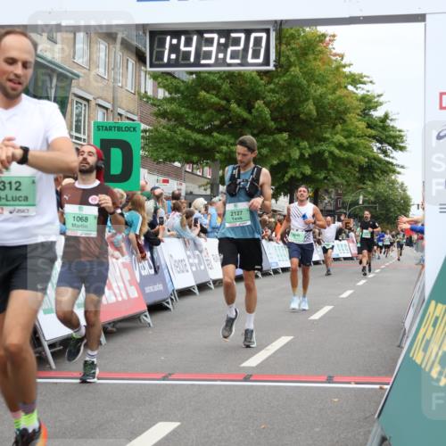 21.09.2025 - PSD Bank Halbmarathon Strokosch-Dieckow http://msf.ph/oto/8941527 21.09.2025 11:42:43 Ziel 1058, 1068, 1312, 1995, 2127, 2220, 2272, 2281, 3930, 4046 meine-sportfotos.de