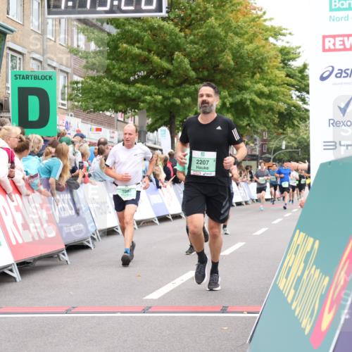 21.09.2025 - PSD Bank Halbmarathon Strokosch-Dieckow http://msf.ph/oto/8941547 21.09.2025 11:42:49 Ziel 1068, 1090, 1312, 2123, 2127, 2174, 2207, 2272, 4046 meine-sportfotos.de