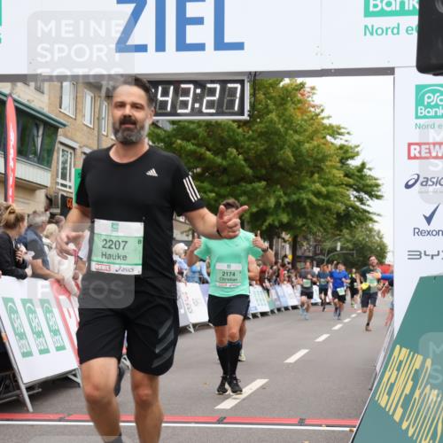 21.09.2025 - PSD Bank Halbmarathon Strokosch-Dieckow http://msf.ph/oto/8941553 21.09.2025 11:42:51 Ziel 1068, 1090, 2123, 2127, 2174, 2207, 3315, 4046 meine-sportfotos.de