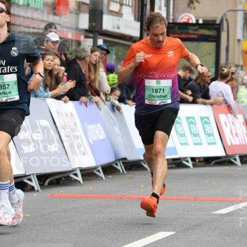 21.09.2025 - PSD Bank Halbmarathon Strokosch-Dieckow http://msf.ph/oto/8941563 21.09.2025 11:25:30 Ziel 1608, 1627, 1857, 1871 meine-sportfotos.de