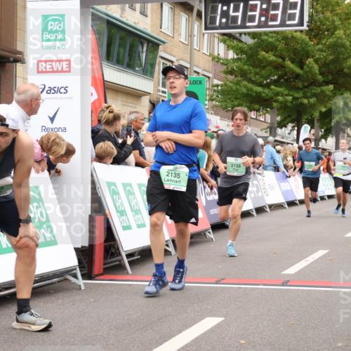 21.09.2025 - PSD Bank Halbmarathon Strokosch-Dieckow http://msf.ph/oto/8941574 21.09.2025 11:42:57 Ziel 1090, 1749, 1750, 2123, 2135, 2158, 2174, 2207, 3315 meine-sportfotos.de