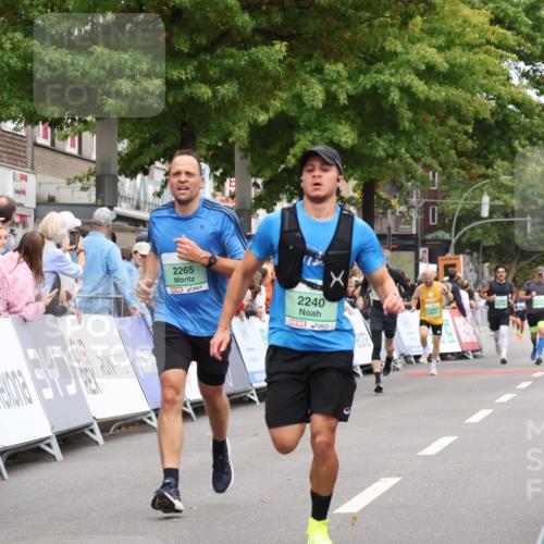 21.09.2025 - PSD Bank Halbmarathon Strokosch-Dieckow http://msf.ph/oto/8941637 21.09.2025 11:43:14 Ziel 1555, 2019, 2157, 2178, 2202, 2240, 2265, 2995 meine-sportfotos.de