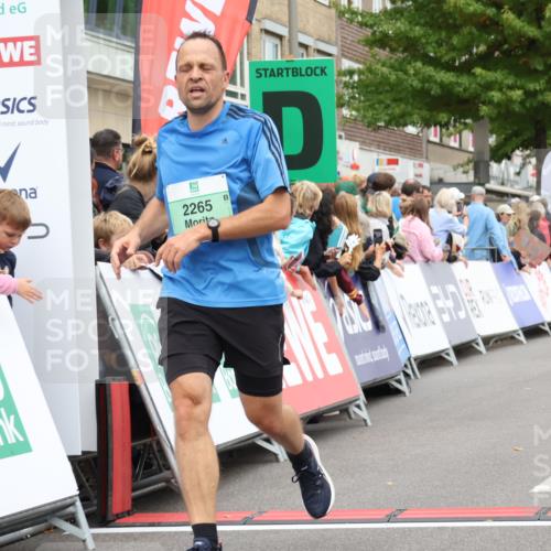 21.09.2025 - PSD Bank Halbmarathon Strokosch-Dieckow http://msf.ph/oto/8941644 21.09.2025 11:43:17 Ziel 1264, 1555, 2019, 2157, 2178, 2202, 2240, 2265 meine-sportfotos.de