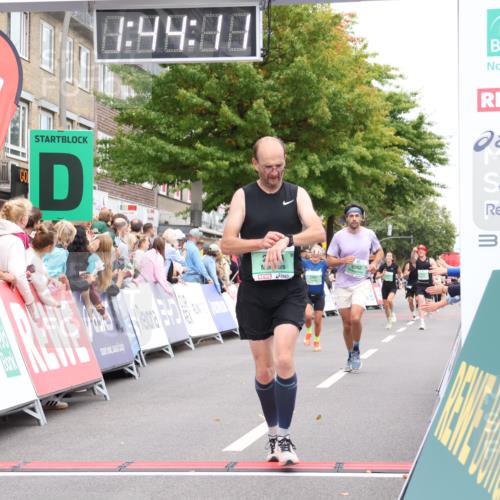 21.09.2025 - PSD Bank Halbmarathon Strokosch-Dieckow http://msf.ph/oto/8941699 21.09.2025 11:43:34 Ziel 1804, 1856, 2208, 2252, 2267, 3920 meine-sportfotos.de