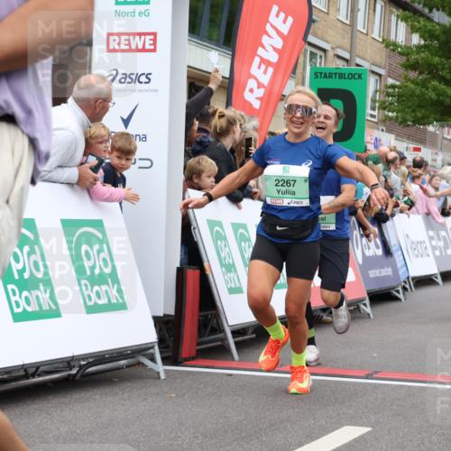 21.09.2025 - PSD Bank Halbmarathon Strokosch-Dieckow http://msf.ph/oto/8941714 21.09.2025 11:43:39 Ziel 1073, 1592, 1593, 2208, 2252, 2267, 3188 meine-sportfotos.de