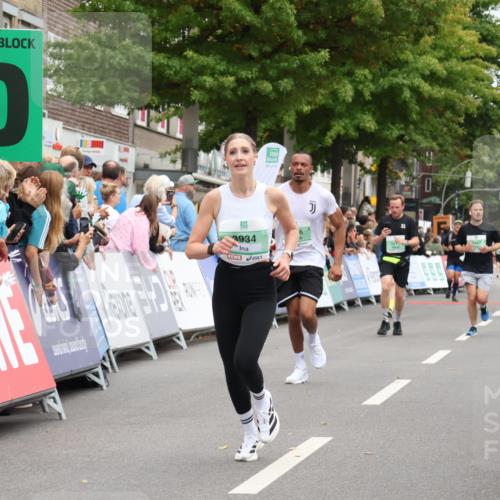 21.09.2025 - PSD Bank Halbmarathon Strokosch-Dieckow http://msf.ph/oto/8941735 21.09.2025 11:43:46 Ziel 1073, 1592, 1593, 1736, 2145, 2267, 3188, 3934 meine-sportfotos.de
