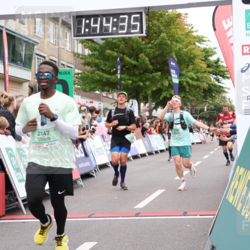 21.09.2025 - PSD Bank Halbmarathon Strokosch-Dieckow http://msf.ph/oto/8941776 21.09.2025 11:43:59 Ziel 1217, 1282, 1333, 1336, 2054, 2119, 2147, 2192, 2350, 2447, 3918 meine-sportfotos.de