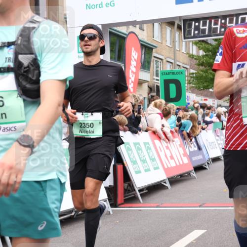 21.09.2025 - PSD Bank Halbmarathon Strokosch-Dieckow http://msf.ph/oto/8941798 21.09.2025 11:44:04 Ziel 1282, 1336, 1986, 2119, 2147, 2350, 3918 meine-sportfotos.de