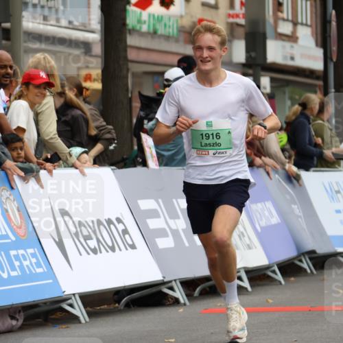 21.09.2025 - PSD Bank Halbmarathon Strokosch-Dieckow http://msf.ph/oto/8941810 21.09.2025 11:26:22 Ziel 1916, 4066 meine-sportfotos.de