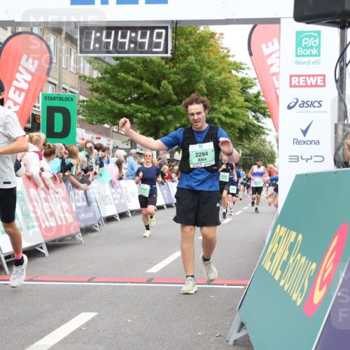 21.09.2025 - PSD Bank Halbmarathon Strokosch-Dieckow http://msf.ph/oto/8941828 21.09.2025 11:44:12 Ziel 1146, 1621, 1757, 1806, 1981, 1986, 2196, 2294, 2460 meine-sportfotos.de