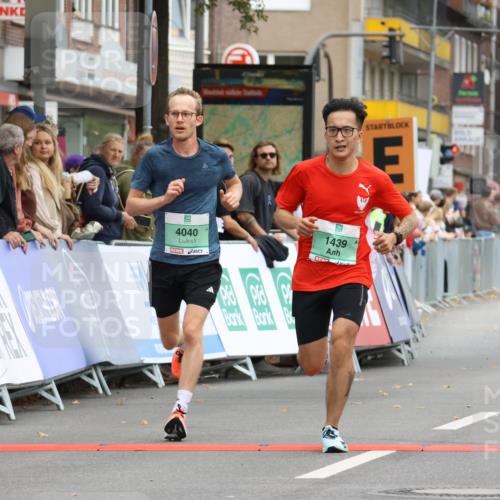 21.09.2025 - PSD Bank Halbmarathon Strokosch-Dieckow http://msf.ph/oto/8941853 21.09.2025 11:26:51 Ziel 1439, 1793, 4040 meine-sportfotos.de
