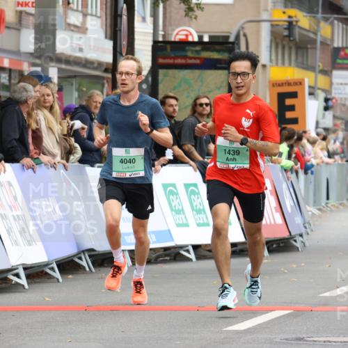 21.09.2025 - PSD Bank Halbmarathon Strokosch-Dieckow http://msf.ph/oto/8941864 21.09.2025 11:26:52 Ziel 1439, 1793, 4040 meine-sportfotos.de