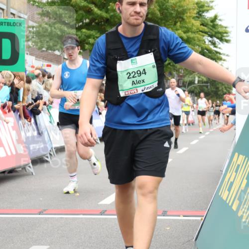 21.09.2025 - PSD Bank Halbmarathon Strokosch-Dieckow http://msf.ph/oto/8941867 21.09.2025 11:44:21 Ziel 1091, 1146, 1329, 1757, 1806, 1981, 2081, 3023, 4057 meine-sportfotos.de