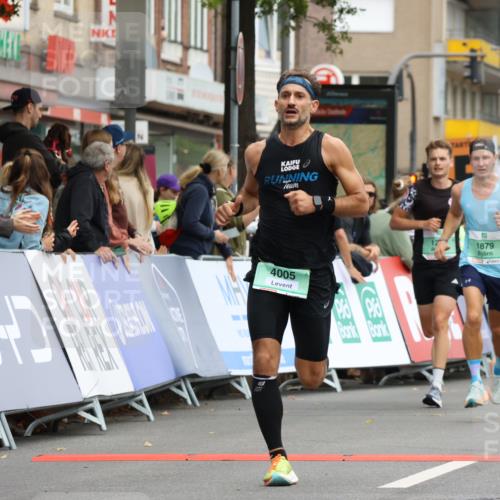 21.09.2025 - PSD Bank Halbmarathon Strokosch-Dieckow http://msf.ph/oto/8941897 21.09.2025 11:27:14 Ziel 1236, 1598, 1849, 1879, 4005 meine-sportfotos.de