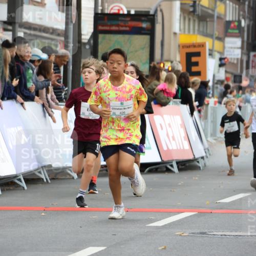 21.09.2025 - PSD Bank Halbmarathon Strokosch-Dieckow http://msf.ph/oto/8941915 21.09.2025 10:28:26 Ziel 123, 150, 157, 158, 163, 197, 198, 204, 205, 215, 316, 317, 321, 426, 461 meine-sportfotos.de