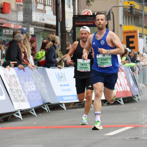 21.09.2025 - PSD Bank Halbmarathon Strokosch-Dieckow http://msf.ph/oto/8941979 21.09.2025 11:27:50 Ziel 1018, 1783, 1873, 2266 meine-sportfotos.de