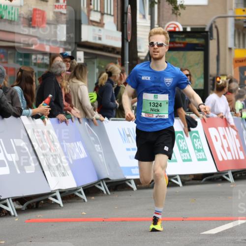 21.09.2025 - PSD Bank Halbmarathon Strokosch-Dieckow http://msf.ph/oto/8942032 21.09.2025 11:28:13 Ziel 1324, 1867, 1872 meine-sportfotos.de
