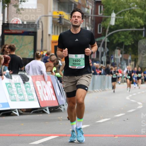 21.09.2025 - PSD Bank Halbmarathon Strokosch-Dieckow http://msf.ph/oto/8942123 21.09.2025 11:28:59 Ziel 1427, 1482, 1889, 1907, 1920, 2092 meine-sportfotos.de