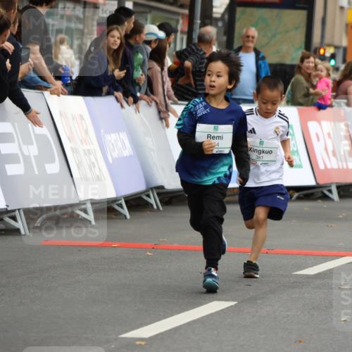 21.09.2025 - PSD Bank Halbmarathon Strokosch-Dieckow http://msf.ph/oto/8942183 21.09.2025 10:29:19 Ziel 166, 233, 250, 261, 301, 327, 345, 381, 390, 395, 406, 434, 455 meine-sportfotos.de