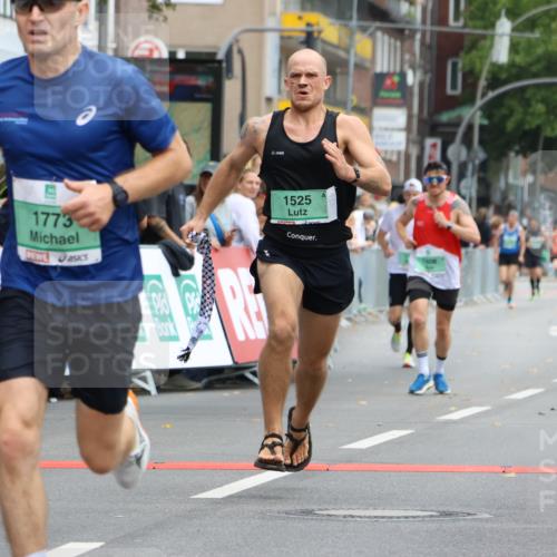 21.09.2025 - PSD Bank Halbmarathon Strokosch-Dieckow http://msf.ph/oto/8942186 21.09.2025 11:29:26 Ziel 1314, 1408, 1437, 1472, 1525, 1773, 1854, 2955, 3898 meine-sportfotos.de