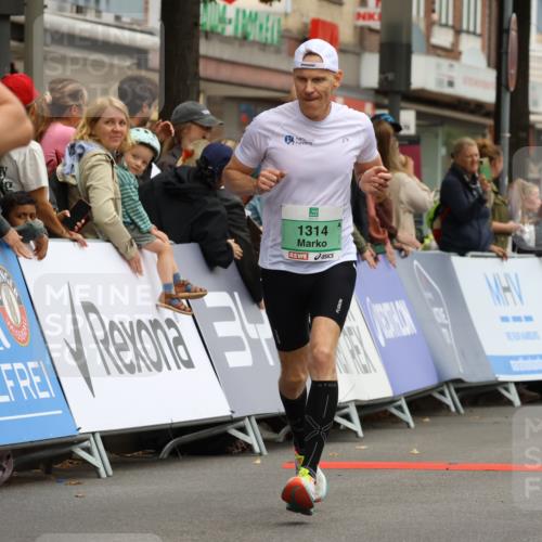 21.09.2025 - PSD Bank Halbmarathon Strokosch-Dieckow http://msf.ph/oto/8942209 21.09.2025 11:29:33 Ziel 1314, 1408, 1437, 1525, 1773 meine-sportfotos.de