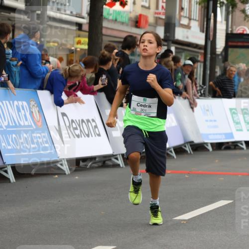 21.09.2025 - PSD Bank Halbmarathon Strokosch-Dieckow http://msf.ph/oto/8942221 21.09.2025 10:29:27 Ziel 132, 166, 233, 250, 301, 328, 381, 406, 434, 453 meine-sportfotos.de