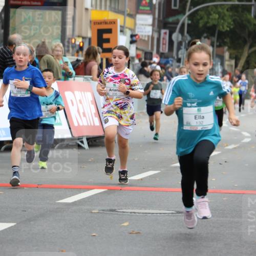 21.09.2025 - PSD Bank Halbmarathon Strokosch-Dieckow http://msf.ph/oto/8942243 21.09.2025 10:29:34 Ziel 103, 132, 235, 250, 300, 301, 328, 393, 453 meine-sportfotos.de