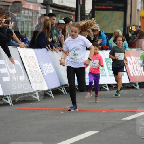 21.09.2025 - PSD Bank Halbmarathon Strokosch-Dieckow http://msf.ph/oto/8942262 21.09.2025 10:29:39 Ziel 103, 132, 201, 235, 271, 296, 300, 319, 328, 393, 453 meine-sportfotos.de