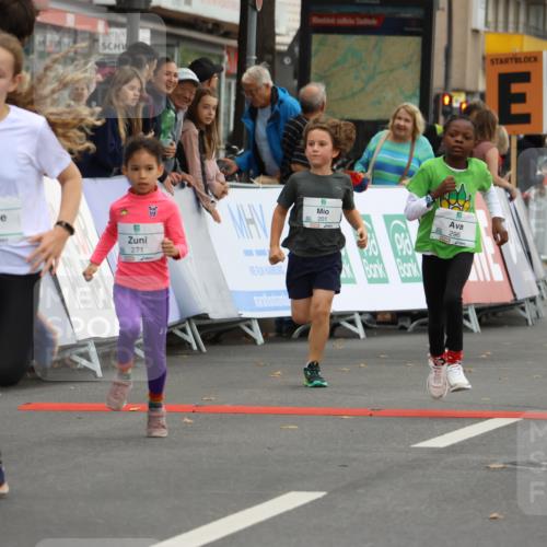 21.09.2025 - PSD Bank Halbmarathon Strokosch-Dieckow http://msf.ph/oto/8942268 21.09.2025 10:29:41 Ziel 103, 132, 201, 235, 271, 296, 300, 319, 328, 393, 453 meine-sportfotos.de