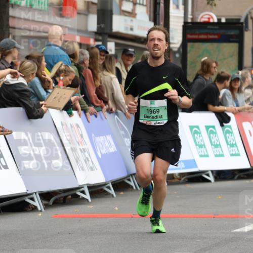 21.09.2025 - PSD Bank Halbmarathon Strokosch-Dieckow http://msf.ph/oto/8942291 21.09.2025 11:30:16 Ziel 1225, 1878, 1969 meine-sportfotos.de