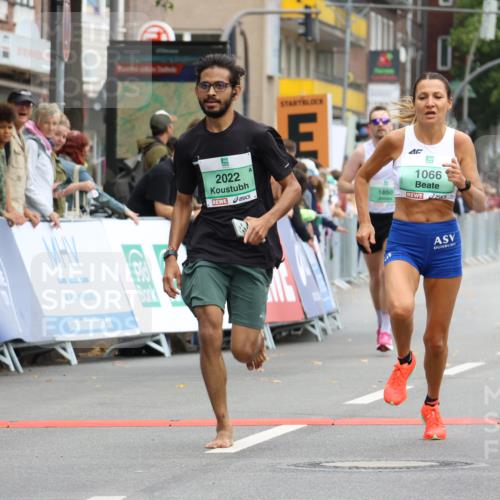 21.09.2025 - PSD Bank Halbmarathon Strokosch-Dieckow http://msf.ph/oto/8942326 21.09.2025 11:30:39 Ziel 1066, 1109, 1850, 2022, 2121 meine-sportfotos.de