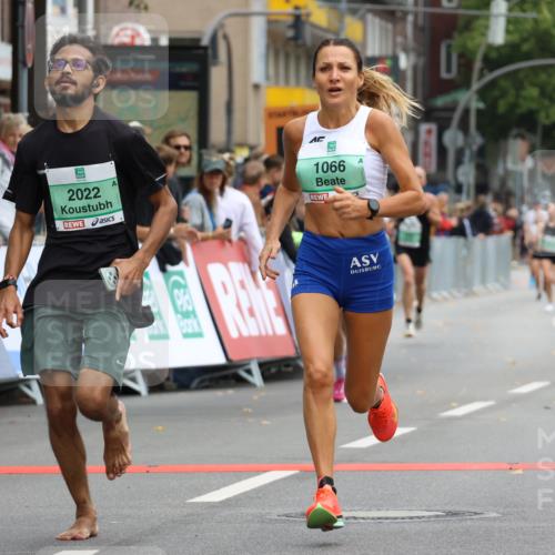 21.09.2025 - PSD Bank Halbmarathon Strokosch-Dieckow http://msf.ph/oto/8942328 21.09.2025 11:30:39 Ziel 1066, 1109, 1850, 2022, 2121 meine-sportfotos.de