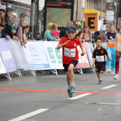 21.09.2025 - PSD Bank Halbmarathon Strokosch-Dieckow http://msf.ph/oto/8942356 21.09.2025 10:30:09 Ziel 141, 145, 227, 231, 243, 245, 448, 458, 459 meine-sportfotos.de