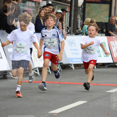 21.09.2025 - PSD Bank Halbmarathon Strokosch-Dieckow http://msf.ph/oto/8942398 21.09.2025 10:30:19 Ziel 102, 104, 227, 243, 343, 377, 382, 407, 448, 458, 459 meine-sportfotos.de