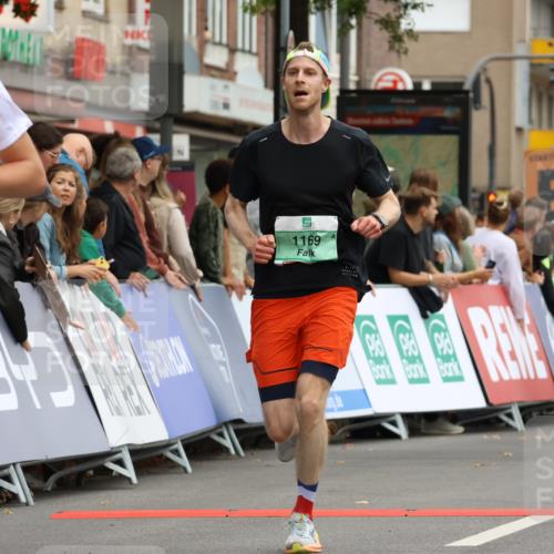 21.09.2025 - PSD Bank Halbmarathon Strokosch-Dieckow http://msf.ph/oto/8942410 21.09.2025 11:31:05 Ziel 1169, 1428, 1721, 1858, 2012 meine-sportfotos.de
