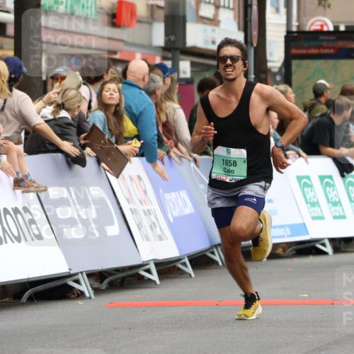 21.09.2025 - PSD Bank Halbmarathon Strokosch-Dieckow http://msf.ph/oto/8942432 21.09.2025 11:31:08 Ziel 1169, 1721, 1858, 1893, 1925 meine-sportfotos.de