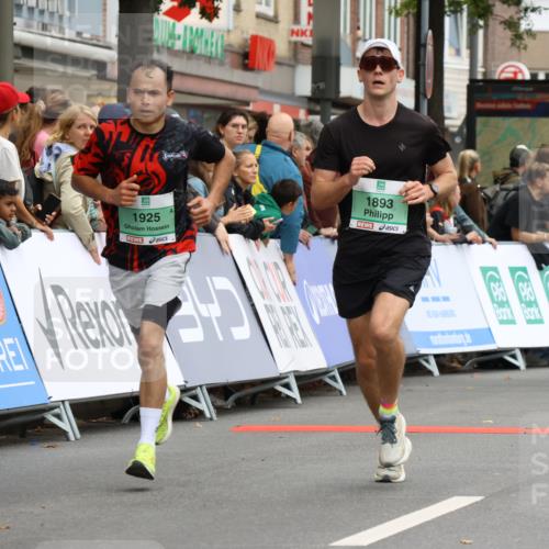 21.09.2025 - PSD Bank Halbmarathon Strokosch-Dieckow http://msf.ph/oto/8942445 21.09.2025 11:31:15 Ziel 1858, 1893, 1925 meine-sportfotos.de