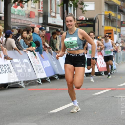 21.09.2025 - PSD Bank Halbmarathon Strokosch-Dieckow http://msf.ph/oto/8942465 21.09.2025 11:31:33 Ziel 1317, 1607, 2061, 2076, 2243 meine-sportfotos.de