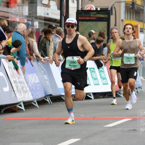 21.09.2025 - PSD Bank Halbmarathon Strokosch-Dieckow http://msf.ph/oto/8942527 21.09.2025 11:31:48 Ziel 1052, 1167, 1174, 1852, 1888, 1890, 1972, 1991, 2025, 2044 meine-sportfotos.de