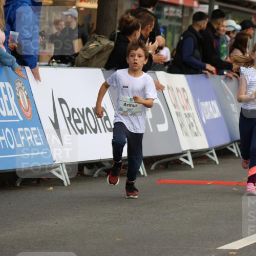 21.09.2025 - PSD Bank Halbmarathon Strokosch-Dieckow http://msf.ph/oto/8942553 21.09.2025 10:31:16 Ziel 139, 147, 148, 277, 311, 376, 387 meine-sportfotos.de