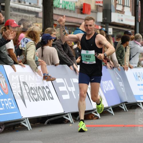 21.09.2025 - PSD Bank Halbmarathon Strokosch-Dieckow http://msf.ph/oto/8942630 21.09.2025 11:32:50 Ziel 1787, 1822 meine-sportfotos.de
