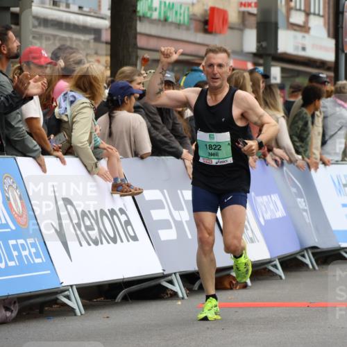 21.09.2025 - PSD Bank Halbmarathon Strokosch-Dieckow http://msf.ph/oto/8942632 21.09.2025 11:32:51 Ziel 1787, 1805, 1822 meine-sportfotos.de