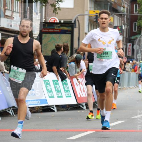 21.09.2025 - PSD Bank Halbmarathon Strokosch-Dieckow http://msf.ph/oto/8942657 21.09.2025 11:33:04 Ziel 1180, 1344, 1805, 1869, 1883, 1891, 1897, 1935, 1961 meine-sportfotos.de