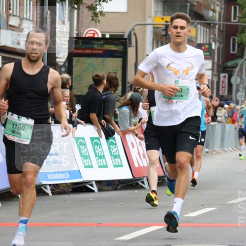 21.09.2025 - PSD Bank Halbmarathon Strokosch-Dieckow http://msf.ph/oto/8942660 21.09.2025 11:33:04 Ziel 1180, 1344, 1805, 1869, 1883, 1891, 1897, 1935, 1961 meine-sportfotos.de