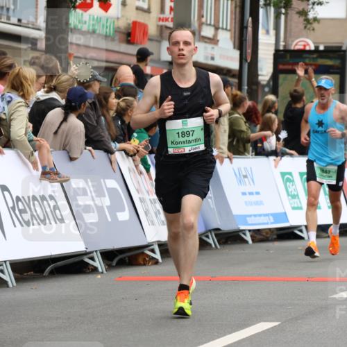 21.09.2025 - PSD Bank Halbmarathon Strokosch-Dieckow http://msf.ph/oto/8942677 21.09.2025 11:33:07 Ziel 1180, 1344, 1533, 1805, 1869, 1883, 1891, 1897, 1935, 1961 meine-sportfotos.de