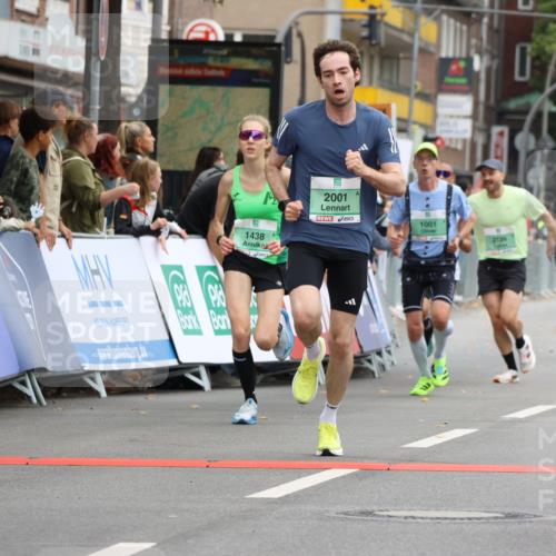 21.09.2025 - PSD Bank Halbmarathon Strokosch-Dieckow http://msf.ph/oto/8942700 21.09.2025 11:33:14 Ziel 1001, 1180, 1344, 1438, 1533, 1869, 1883, 1891, 1897, 1933, 1935, 1961, 2001, 2126, 4000, 4064 meine-sportfotos.de