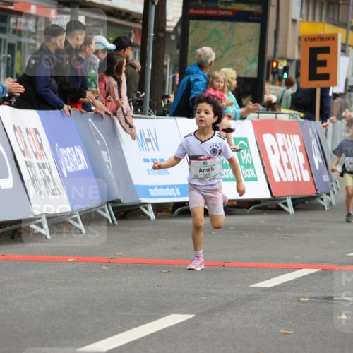 21.09.2025 - PSD Bank Halbmarathon Strokosch-Dieckow http://msf.ph/oto/8942749 21.09.2025 10:32:14 Ziel 133, 238, 282, 322, 368, 369, 385, 427 meine-sportfotos.de